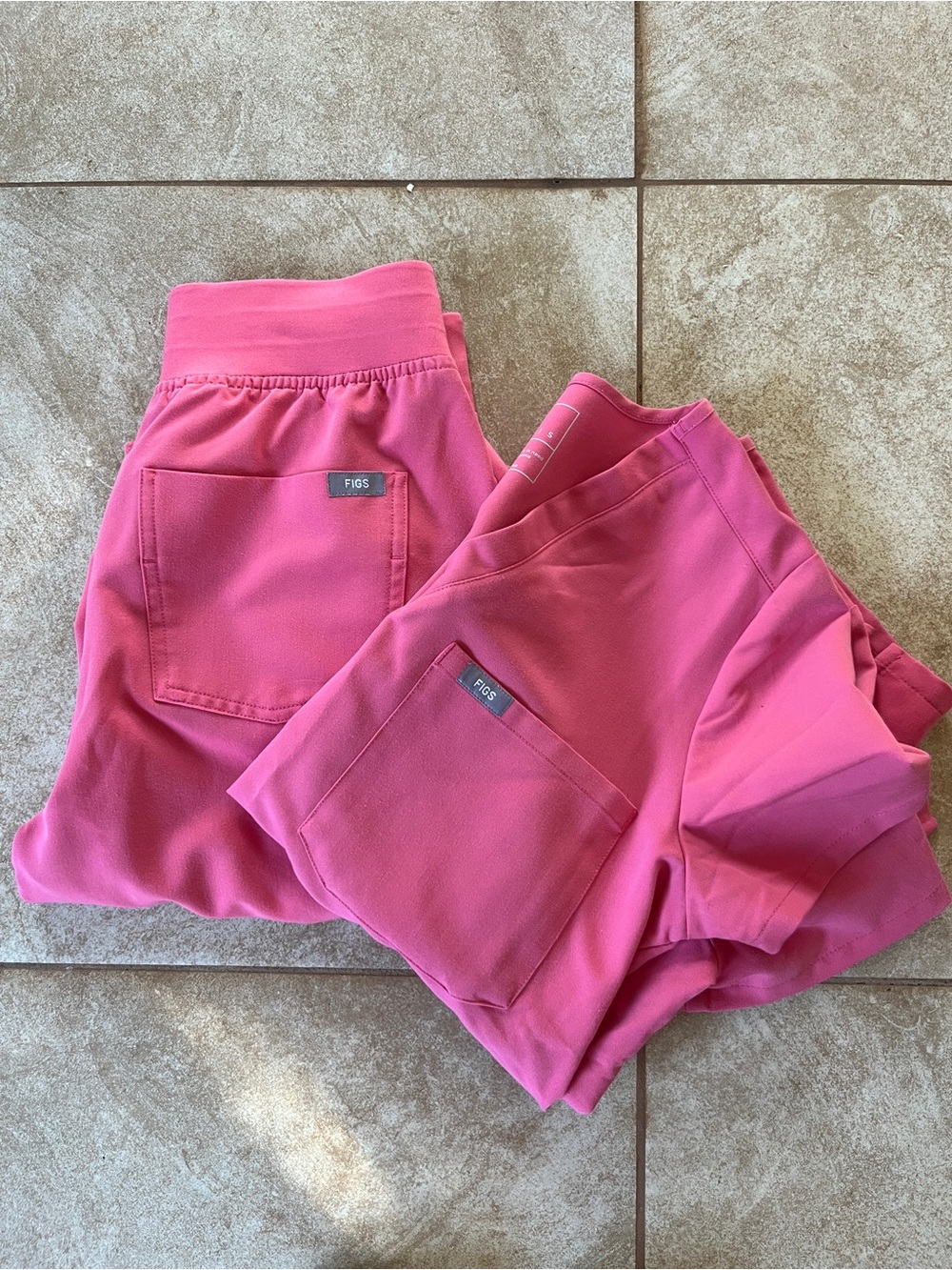 FIGS Quartz Scrubs Set Women’s Small